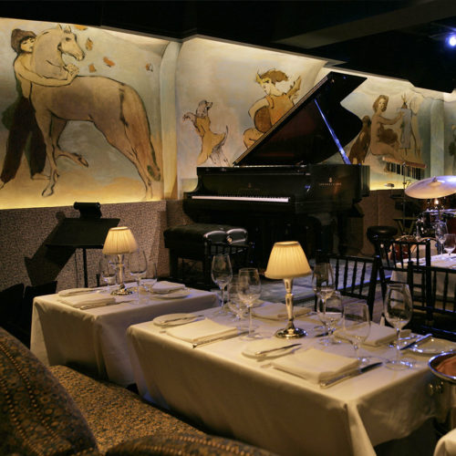 CAFE CARLYLE