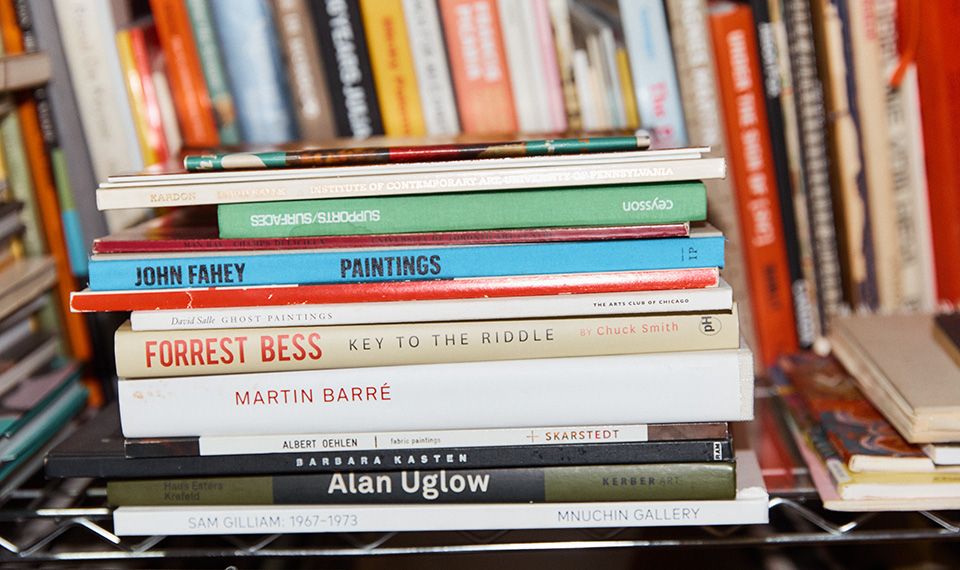 CHERYL DONEGAN FINDS INSPIRATION IN UNEXPECTED CORNERS OF THE CITY
