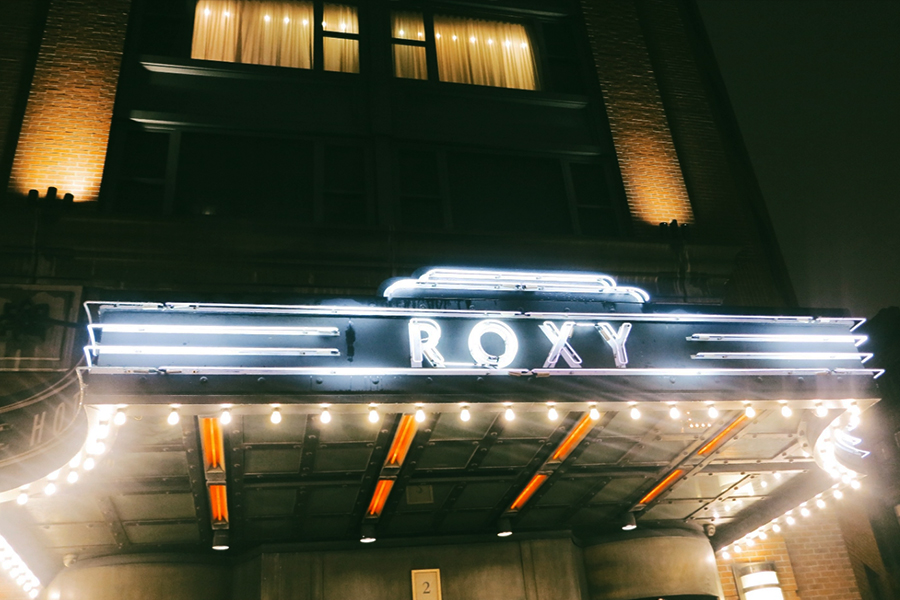 Roxy neon2