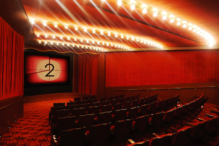 NYC Paul's Casablanca Makes Dancing Cool Again